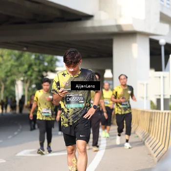 Runner Photo 6375776