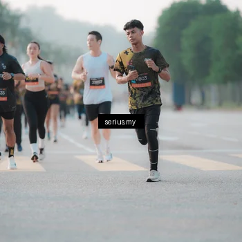 Runner Photo 6375783