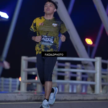 Runner Photo 6375785