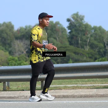 Runner Photo 6375824