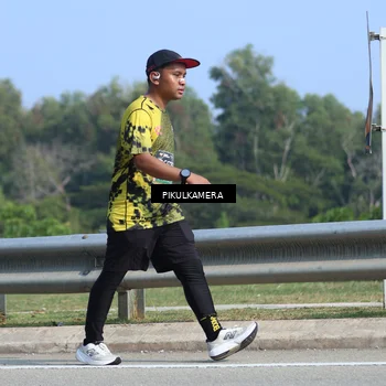 Runner Photo 6375830