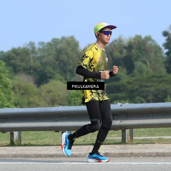 Runner Photo 6375836