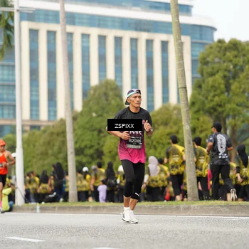 Runner Photo 6375852