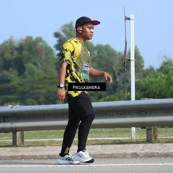 Runner Photo 6375862