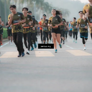 Runner Photo 6375867