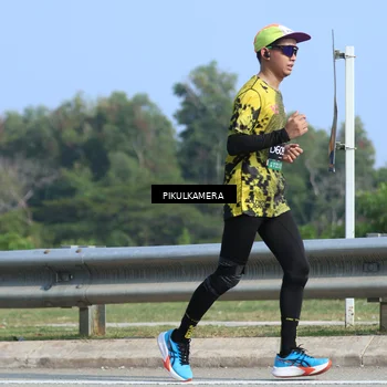 Runner Photo 6375887