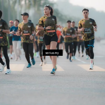 Runner Photo 6375909