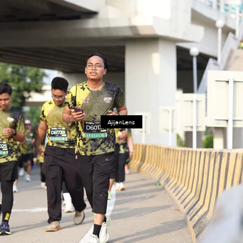 Runner Photo 6375917