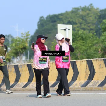 Runner Photo 6375920