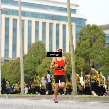 Runner Photo 6375922