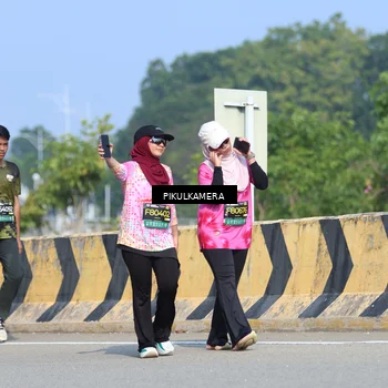 Runner Photo 6375948