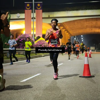 Runner Photo 6375956