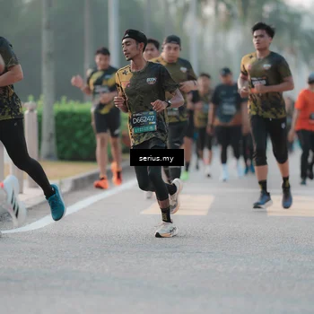 Runner Photo 6375970