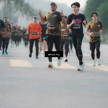 Runner Photo 6375990