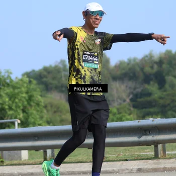 Runner Photo 6375997