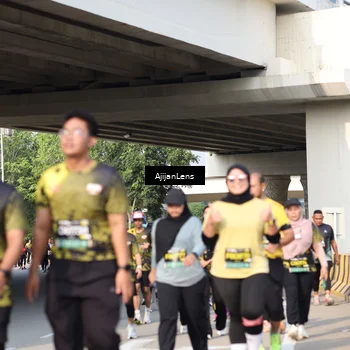 Runner Photo 6376003