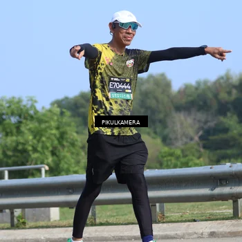 Runner Photo 6376018
