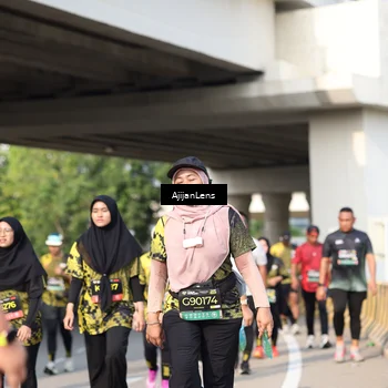 Runner Photo 6376020