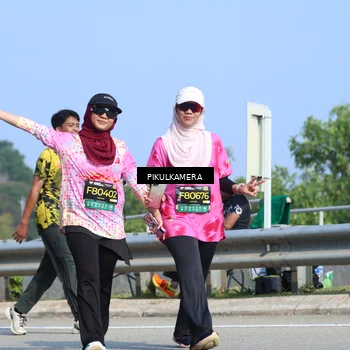 Runner Photo 6376038