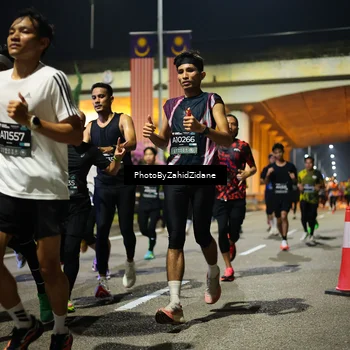 Runner Photo 6376045