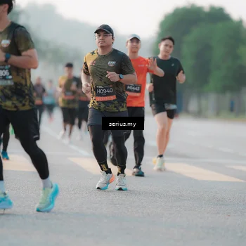 Runner Photo 6376048