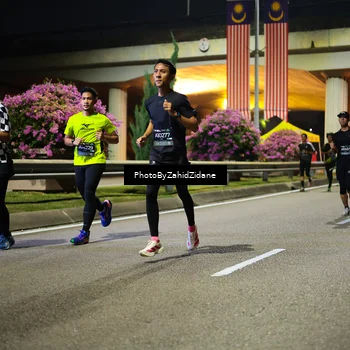 Runner Photo 6376079
