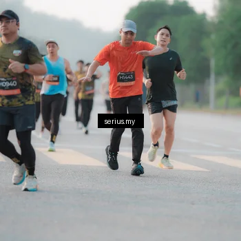 Runner Photo 6376082