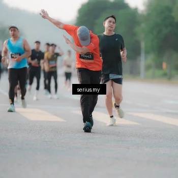 Runner Photo 6376099