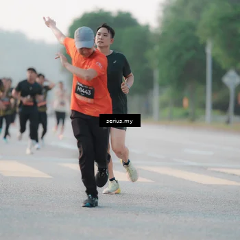 Runner Photo 6376122