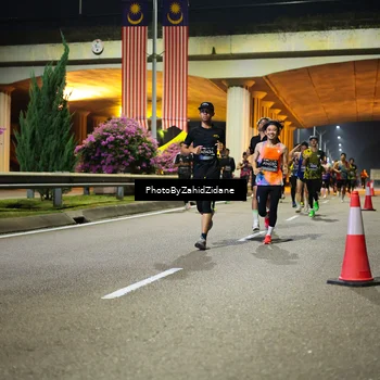Runner Photo 6376152