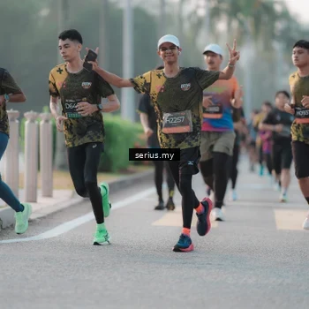 Runner Photo 6376168