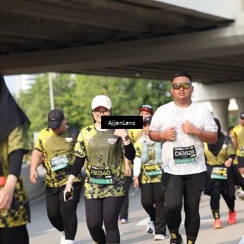 Runner Photo 6376177