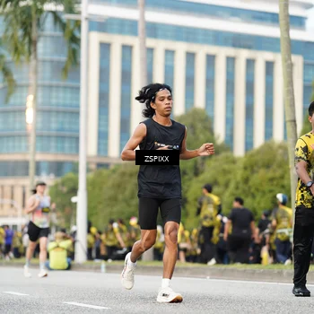 Runner Photo 6376178