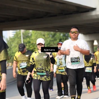 Runner Photo 6376179