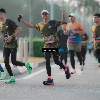 Runner Photo 6376187