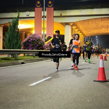 Runner Photo 6376194