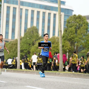 Runner Photo 6376206