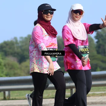 Runner Photo 6376217