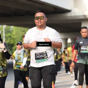 Runner Photo 6376236