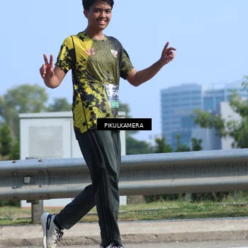 Runner Photo 6376240