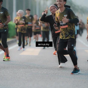 Runner Photo 6376261