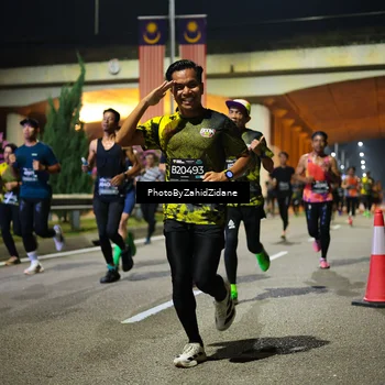 Runner Photo 6376264