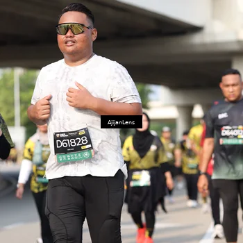 Runner Photo 6376306