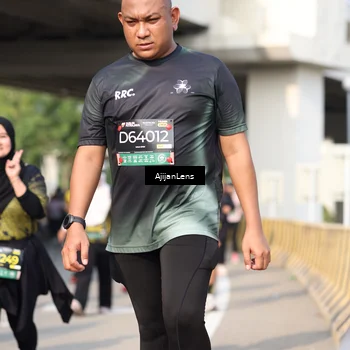 Runner Photo 6376323