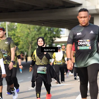 Runner Photo 6376326