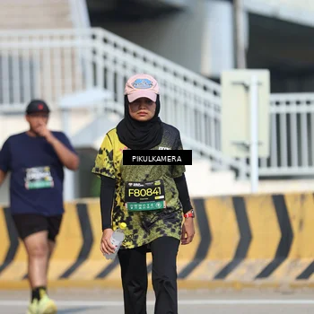 Runner Photo 6376330