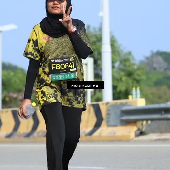 Runner Photo 6376354