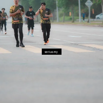 Runner Photo 6376364