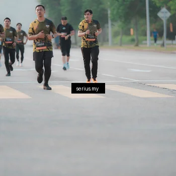 Runner Photo 6376369