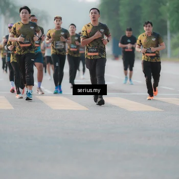 Runner Photo 6376384